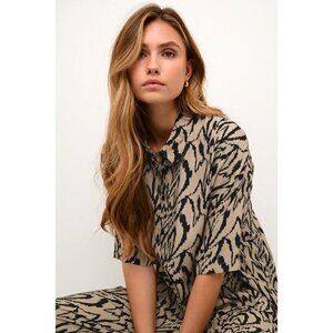 NWT KAFFE KACRITI BLACK & SAND SHIRT
